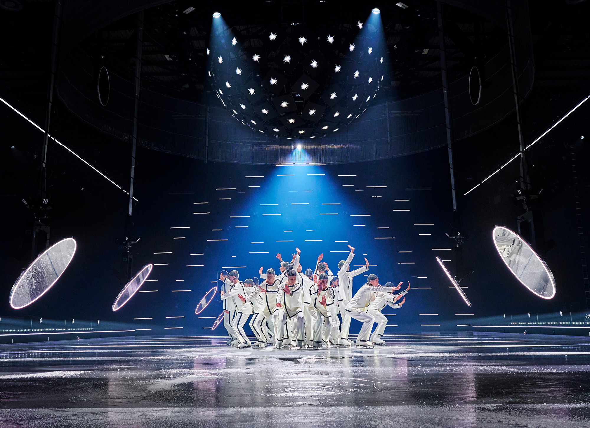 Holiday On Ice: A New Day — image 5