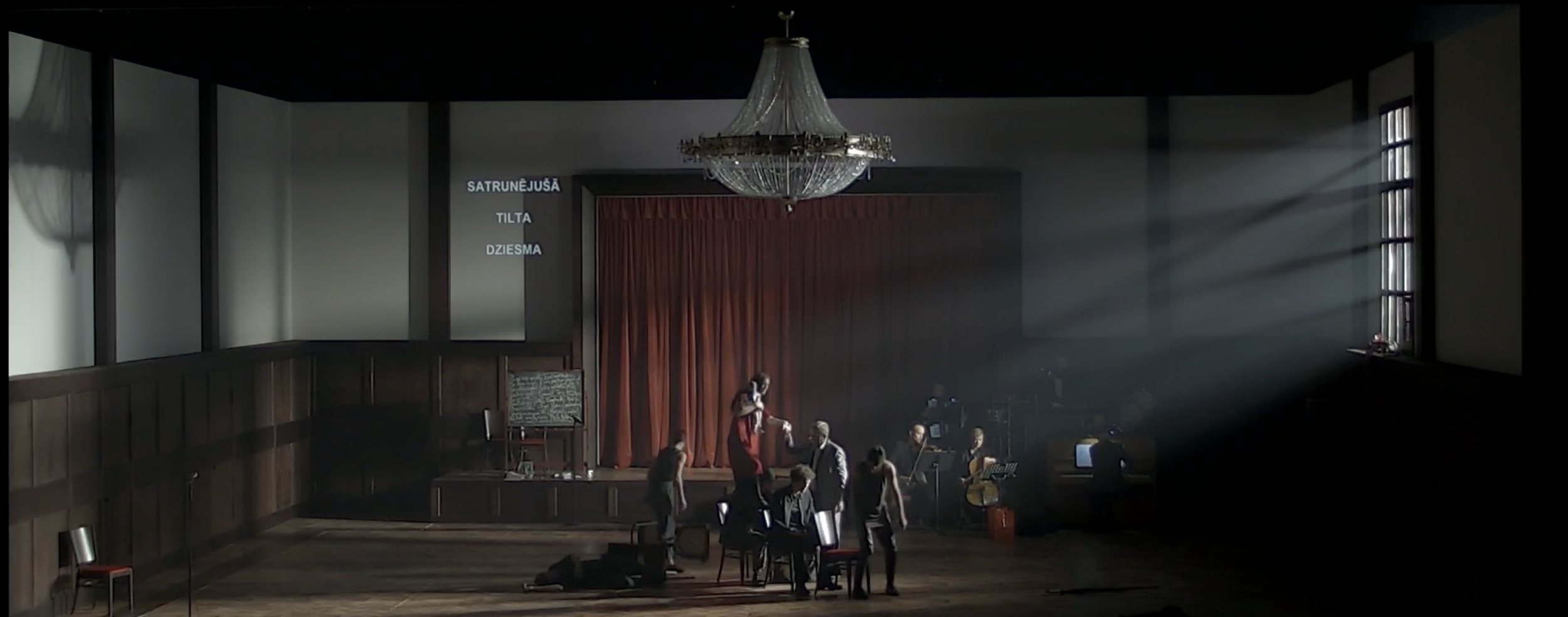 The Caucasian Chalk Circle — image 4